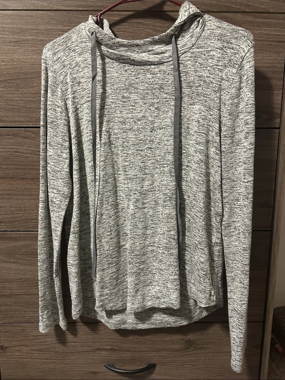 Women's Hooded Long-Sleeve Pullover Hoodie - Heather Gray